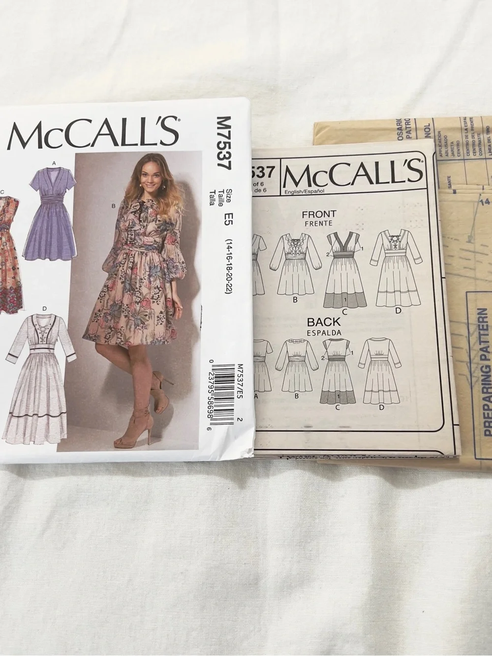 McCall’s M7537 Sewing Pattern Misses Dresses Size E5 14-22 Fit & Flare Uncut